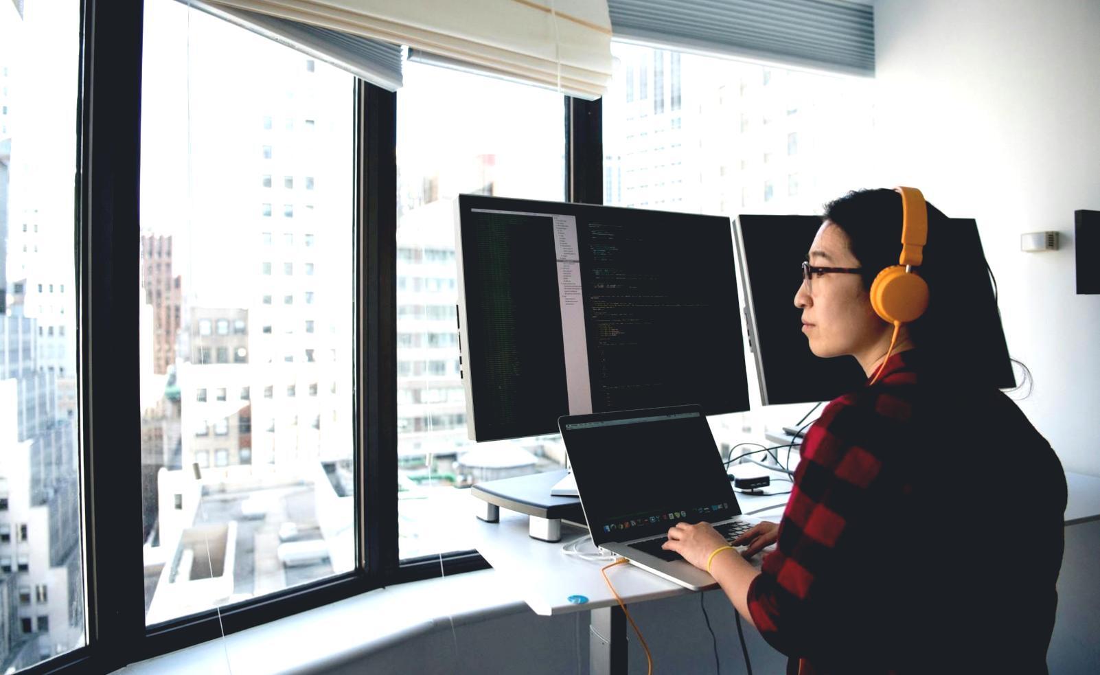 Процесс разработки игровой графики в студии Valoris Zen